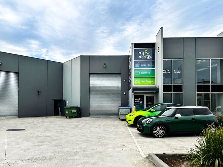 Click to view all images 2/95 Brunel Road Seaford VIC 3198 - Image 1