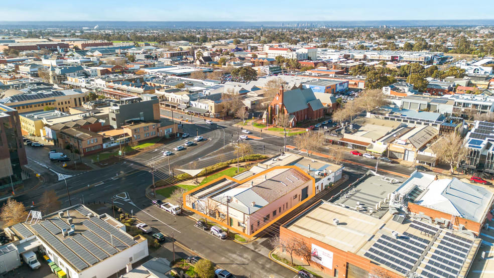 Click to view all images 16-18 Nile Street Port Adelaide SA 5015 - Image 1