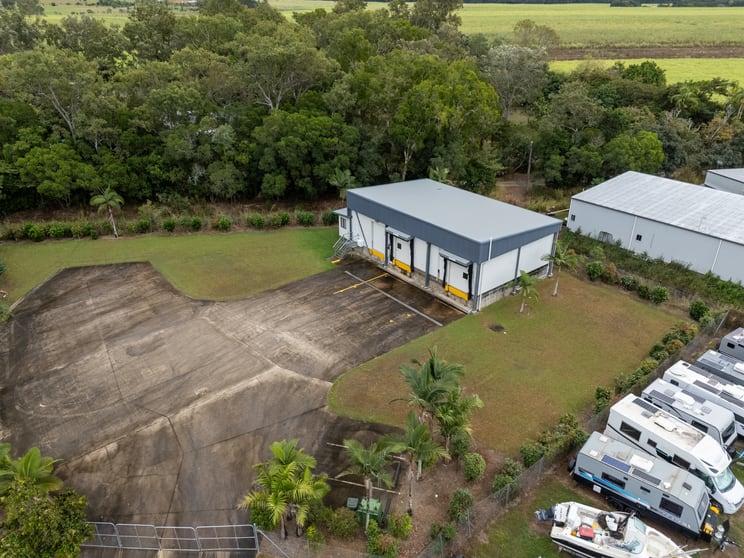 Click to view all images 61-63 Beor Street Craiglie QLD 4877 - Image 1