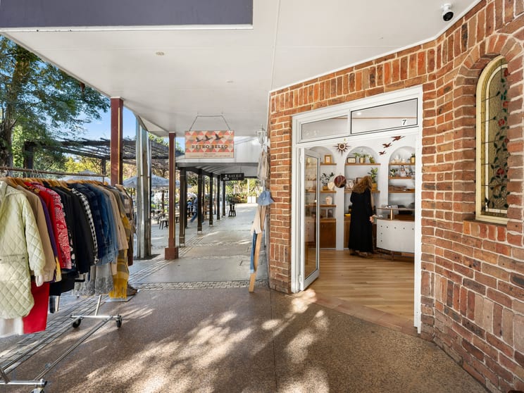 Click to view all images 7D Church Street Bellingen NSW 2454 - Image 2