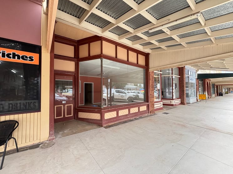 Click to view all images 18 Burt Street Boulder WA 6432 - Image 1