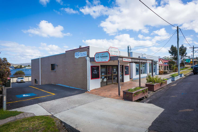 Click to view all images 22 Toallo Street Pambula NSW 2549 - Image 2