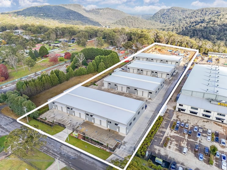 Click to view all images 16 Drapers Road Braemar NSW 2575 - Image 2