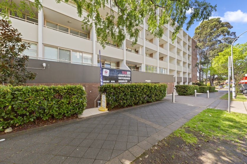 Click to view all images Shop 112/109-123 O'Riordan Street Mascot NSW 2020 - Image 2