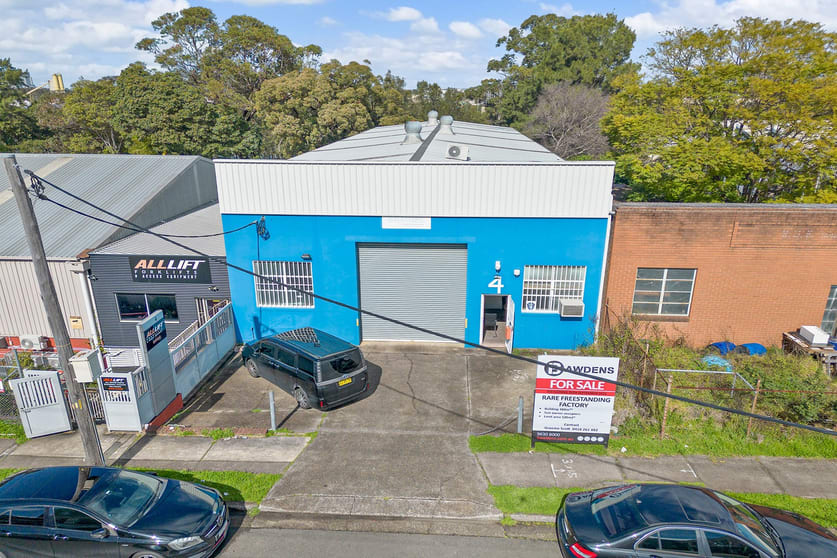 Click to view all images 4 Antoine Street Rydalmere NSW 2116 - Image 1