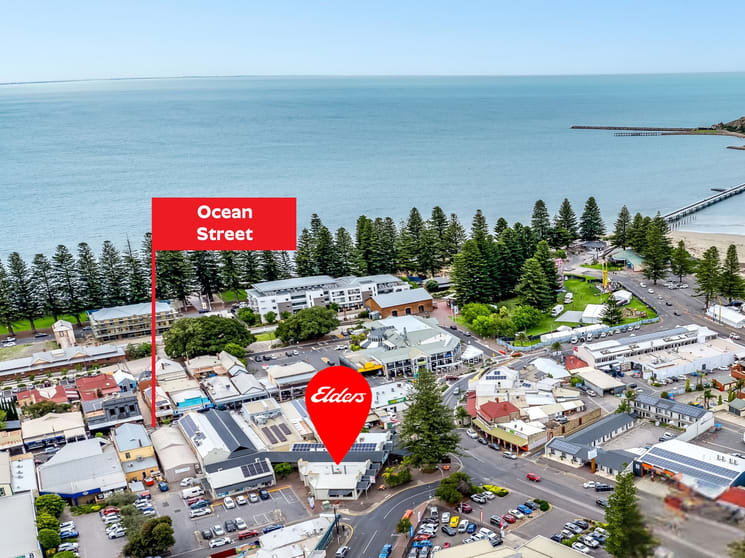 Click to view all images 3 - 5/17-21 Ocean Street Victor Harbor SA 5211 - Image 3
