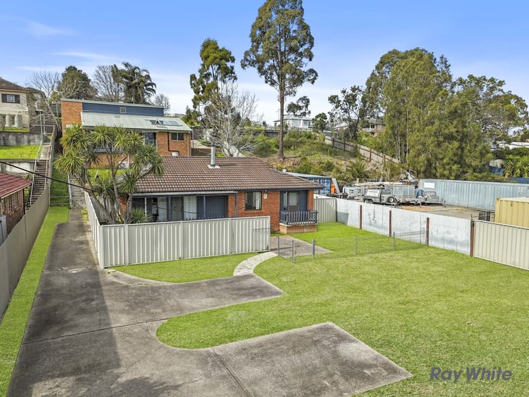 Click to view all images 7 Vesper Street Batemans Bay NSW 2536 - Image 3