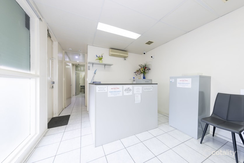 Click to view all images 73B Nicholson Street Footscray VIC 3011 - Image 2