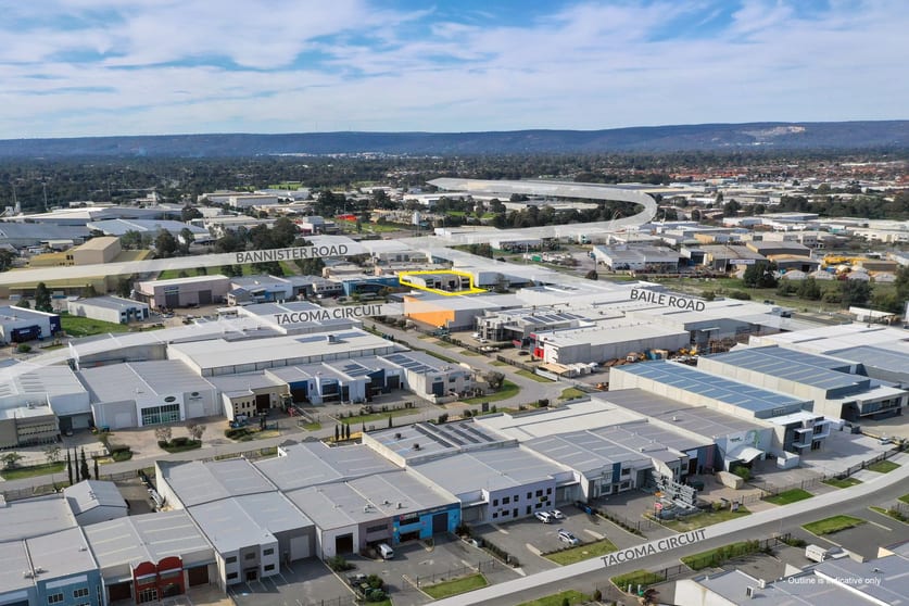 1/3 Tacoma Circuit Canning Vale WA 6155 - Image 2