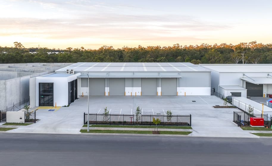 Click to view all images 99 Hub Crescent Heathwood QLD 4110 - Image 2