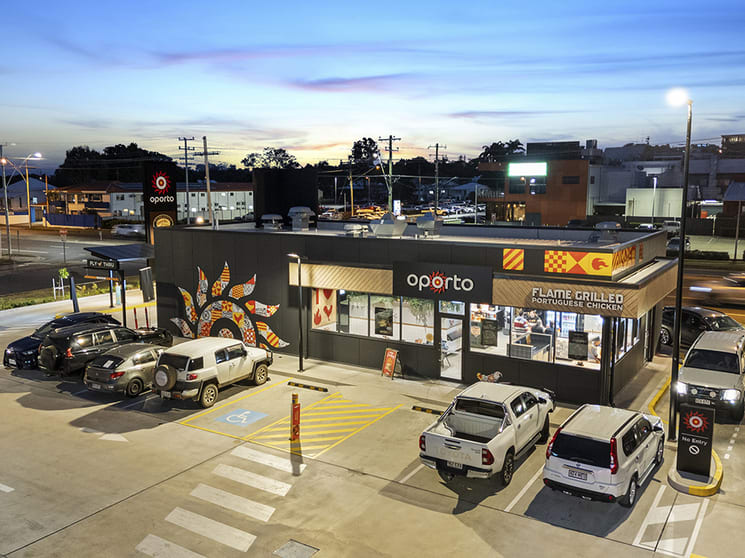 Click to view all images 34 Cambridge Street Rockhampton City QLD 4700 - Image 3