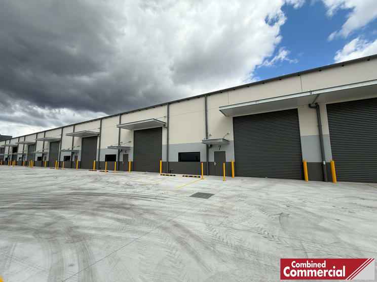 Click to view all images 31 Kialba Road Campbelltown NSW 2560 - Image 3