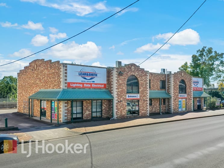 252 John Street Singleton NSW 2330 - Image 2