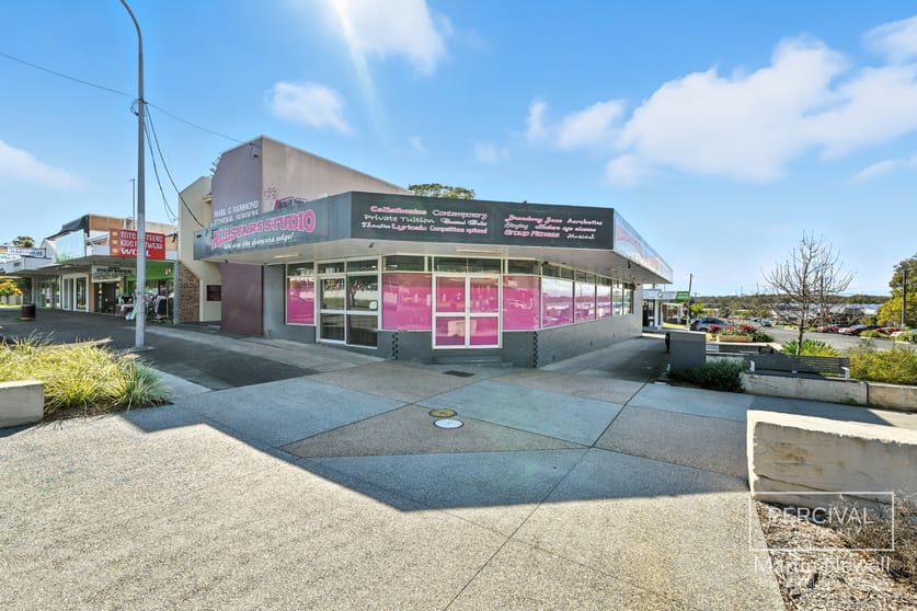 Click to view all images 67 Bold Street Laurieton NSW 2443 - Image 2