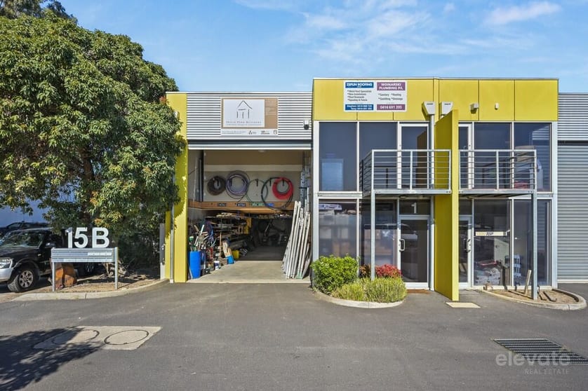 Click to view all images 1/15B/56 Keys Road Cheltenham VIC 3192 - Image 2