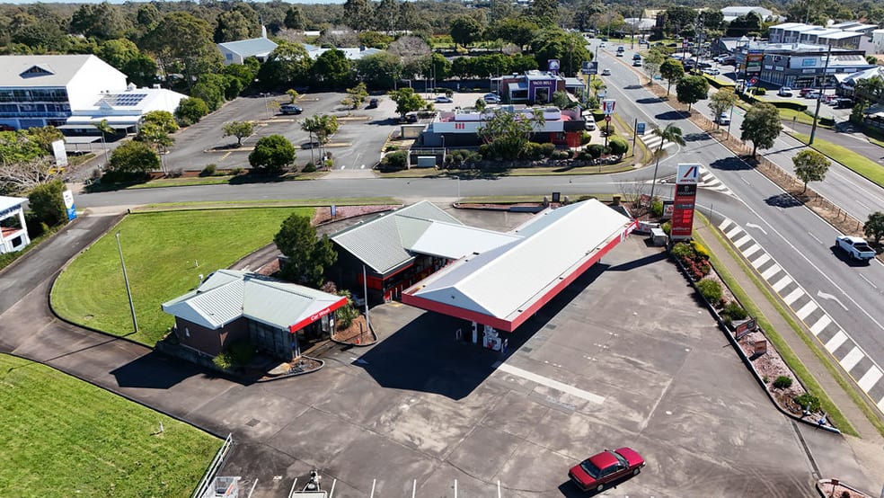 Click to view all images 19 to 23 Shore Street Cleveland QLD 4163 - Image 2
