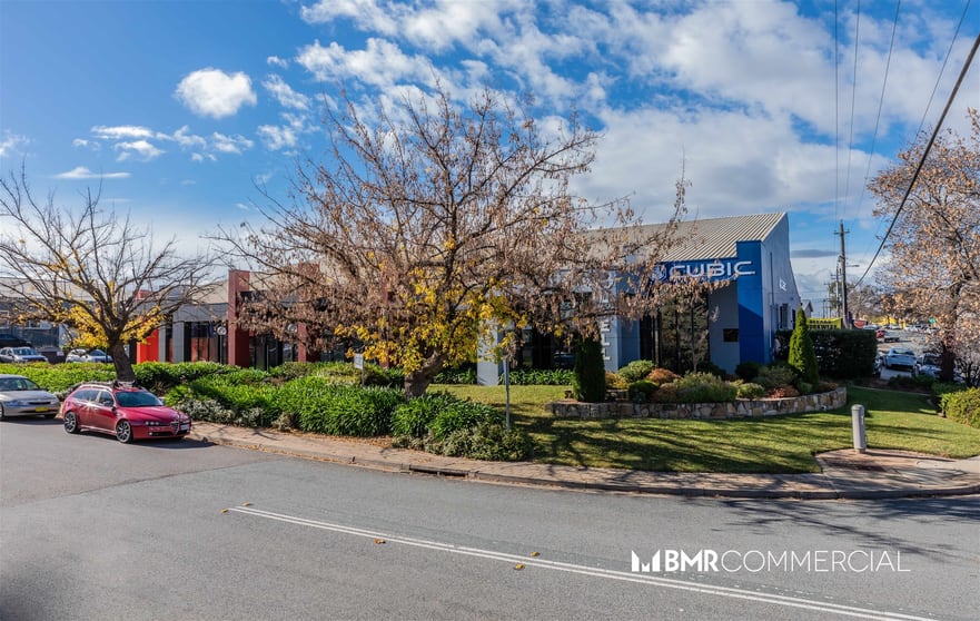 Click to view all images 1/2 Lyell Street Fyshwick ACT 2609 - Image 2