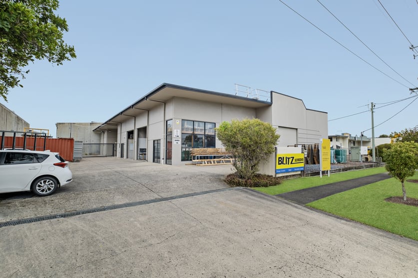 Click to view all images 2/4 Dual Avenue Warana QLD 4575 - Image 1