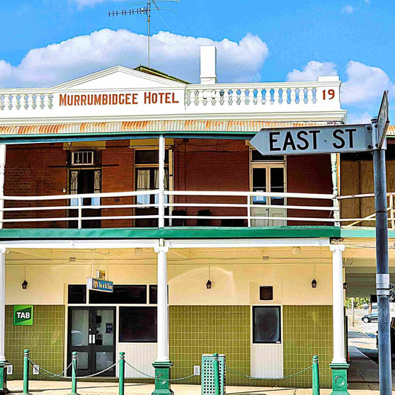 Click to view all images 159 East St Narrandera NSW 2700 - Image 2