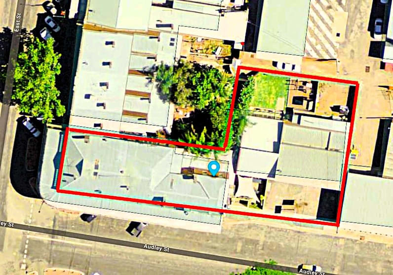 Click to view all images 159 East St Narrandera NSW 2700 - Image 3