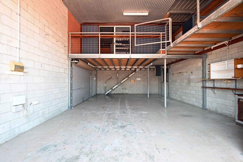 Click to view all images S - 5/110 Reichardt Road Winnellie NT 0820 - Image 2