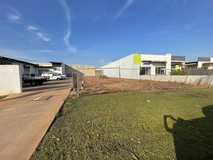 Click to view all images 19 Miles Road Berrimah NT 0828 - Image 1