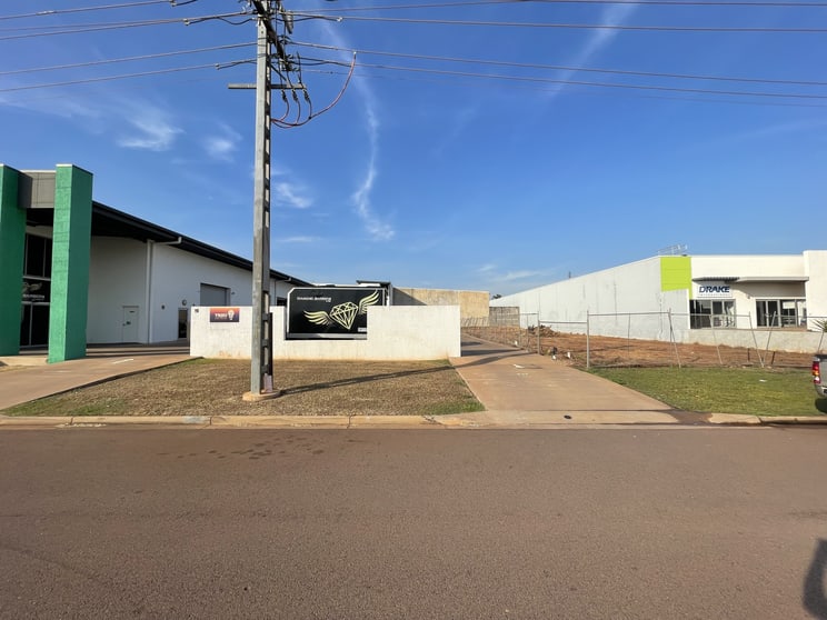 Click to view all images 19 Miles Road Berrimah NT 0828 - Image 3