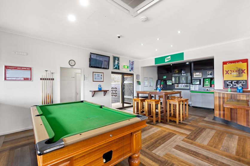 Click to view all images 69 Herbert Street Bowen QLD 4805 - Image 3
