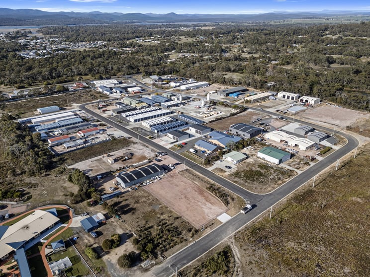 Click to view all images 44 Burgess Drive Shearwater TAS 7307 - Image 1