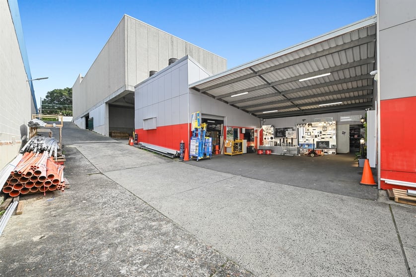 Click to view all images 5C Gibbes Street Chatswood NSW 2067 - Image 2