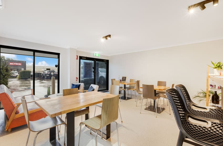 4/29 Industry Drive Tweed Heads South NSW 2486 - Image 3
