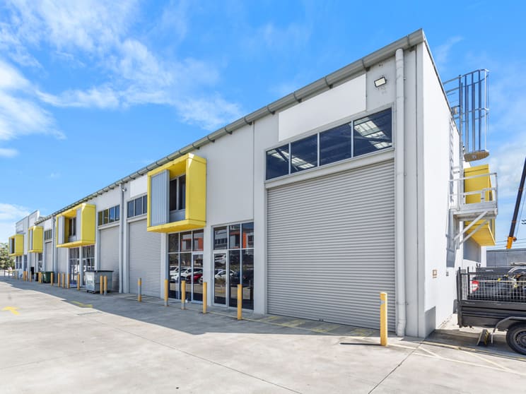 Click to view all images 15/593 Withers Road Rouse Hill NSW 2155 - Image 1