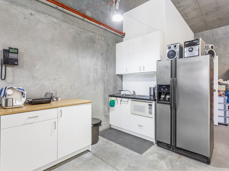 Click to view all images 15/593 Withers Road Rouse Hill NSW 2155 - Image 3
