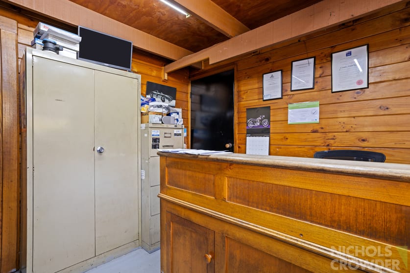 Click to view all images 20 Kitson Street Frankston VIC 3199 - Image 3
