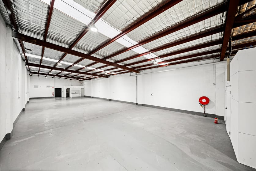 2/60 Barry Street Bayswater VIC 3153 - Image 1
