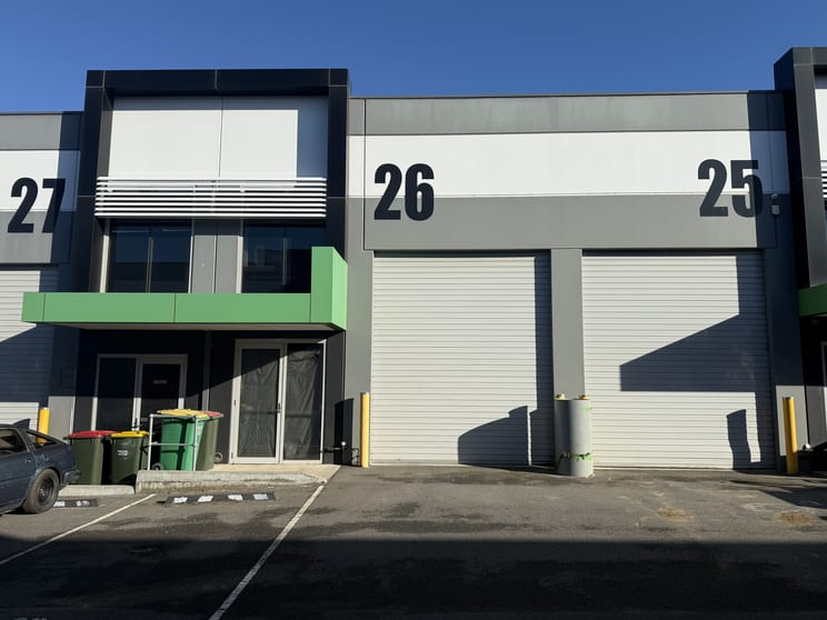 Click to view all images 26/33 Danaher Drive South Morang VIC 3752 - Image 1
