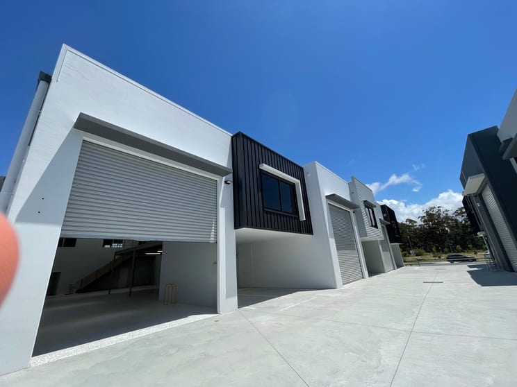 Click to view all images Arundel QLD 4214 - Image 3