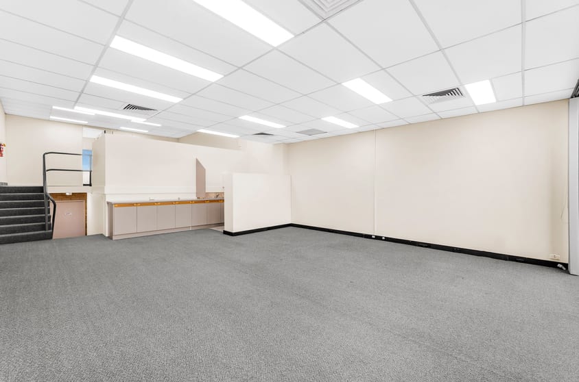 Click to view all images 6/861 Doncaster Road Doncaster East VIC 3109 - Image 3