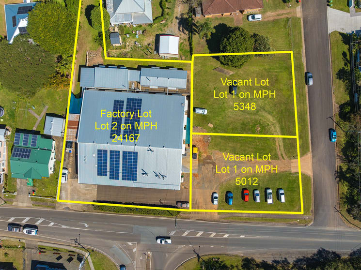 Click to view all images 51 Crescent Road Gympie QLD 4570 - Image 2