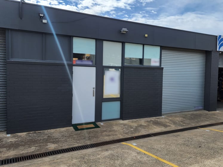 Click to view all images 8/66 Maryborough St Fyshwick ACT 2609 - Image 1