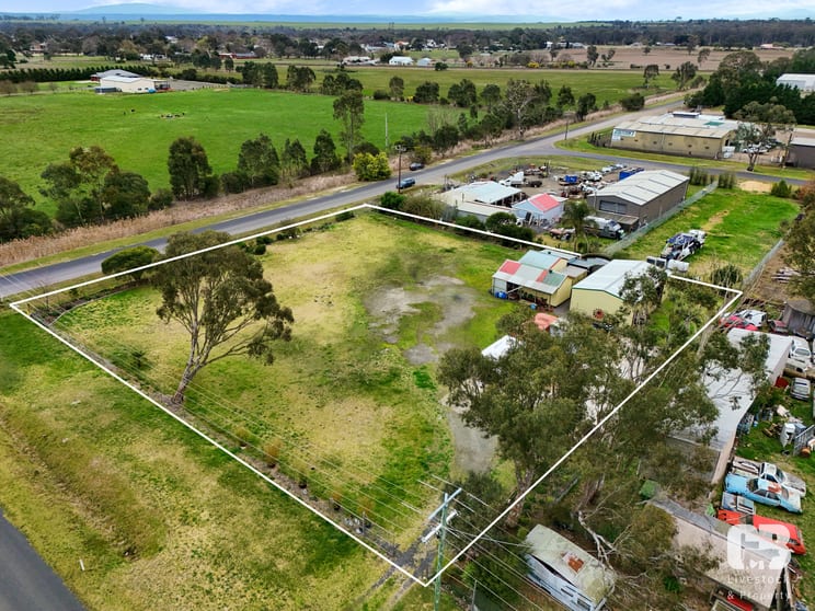 Click to view all images 61 Huffers Lane Rosedale VIC 3847 - Image 3
