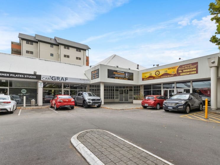 Click to view all images 7/2 Meadowvale Avenue South Perth WA 6151 - Image 2