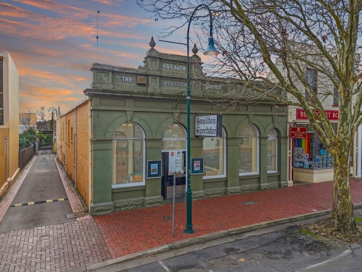 59-61 Gray Street Hamilton VIC 3300 - Image 1
