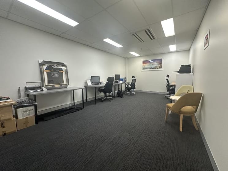 Click to view all images Level 4 Suite 4.02/200 Central Coast Highway Erina NSW 2250 - Image 2