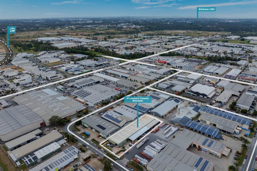 Click to view all images 21 Leonard Crescent Brendale QLD 4500 - Image 3