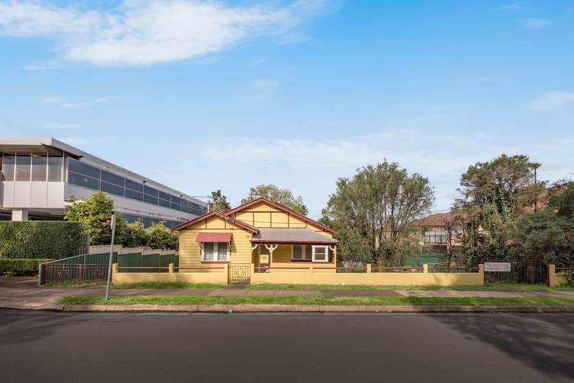 Click to view all images 14 Meehan Street Granville NSW 2142 - Image 3