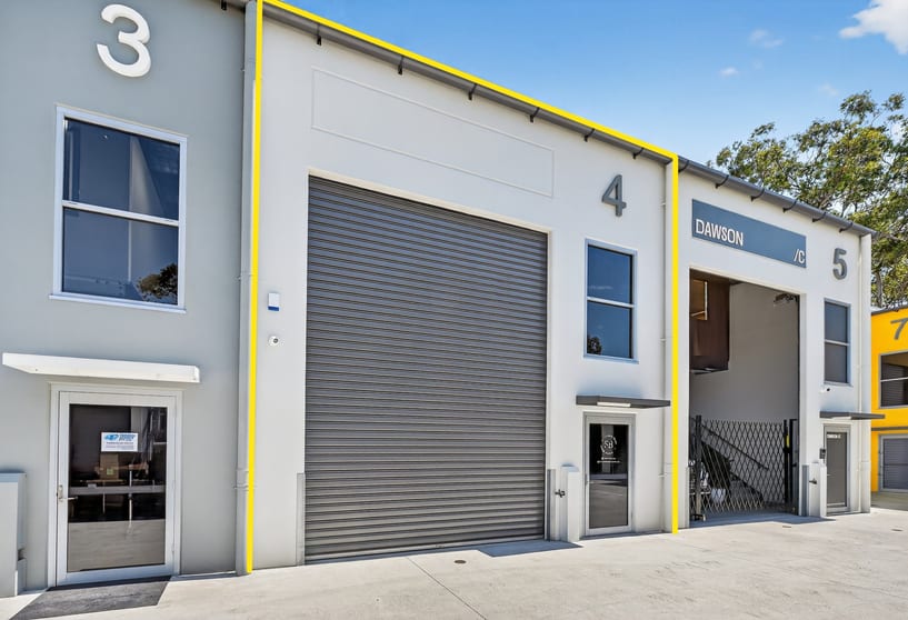 Click to view all images 4/26 Ern Harley Drive Burleigh Heads QLD 4220 - Image 3