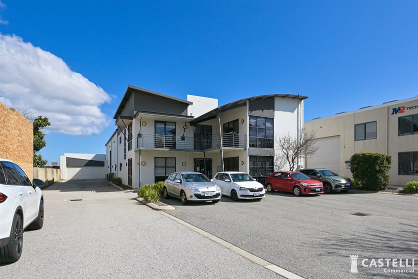 Click to view all images 9 Aldous Place Booragoon WA 6154 - Image 1