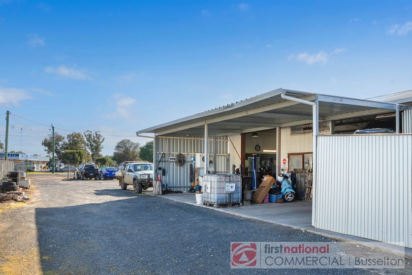 Click to view all images 14 Fairlawn Road Busselton WA 6280 - Image 3