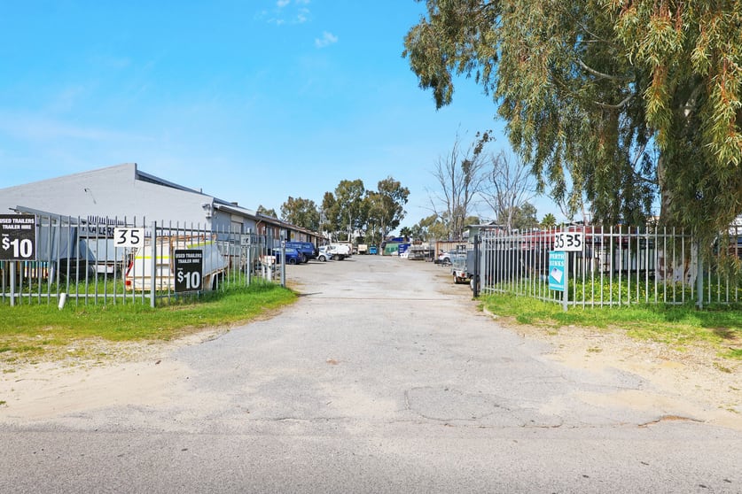 7/35 Austin Avenue Maddington WA 6109 - Image 1